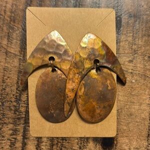 💥3 for $12💥 vintage earrings